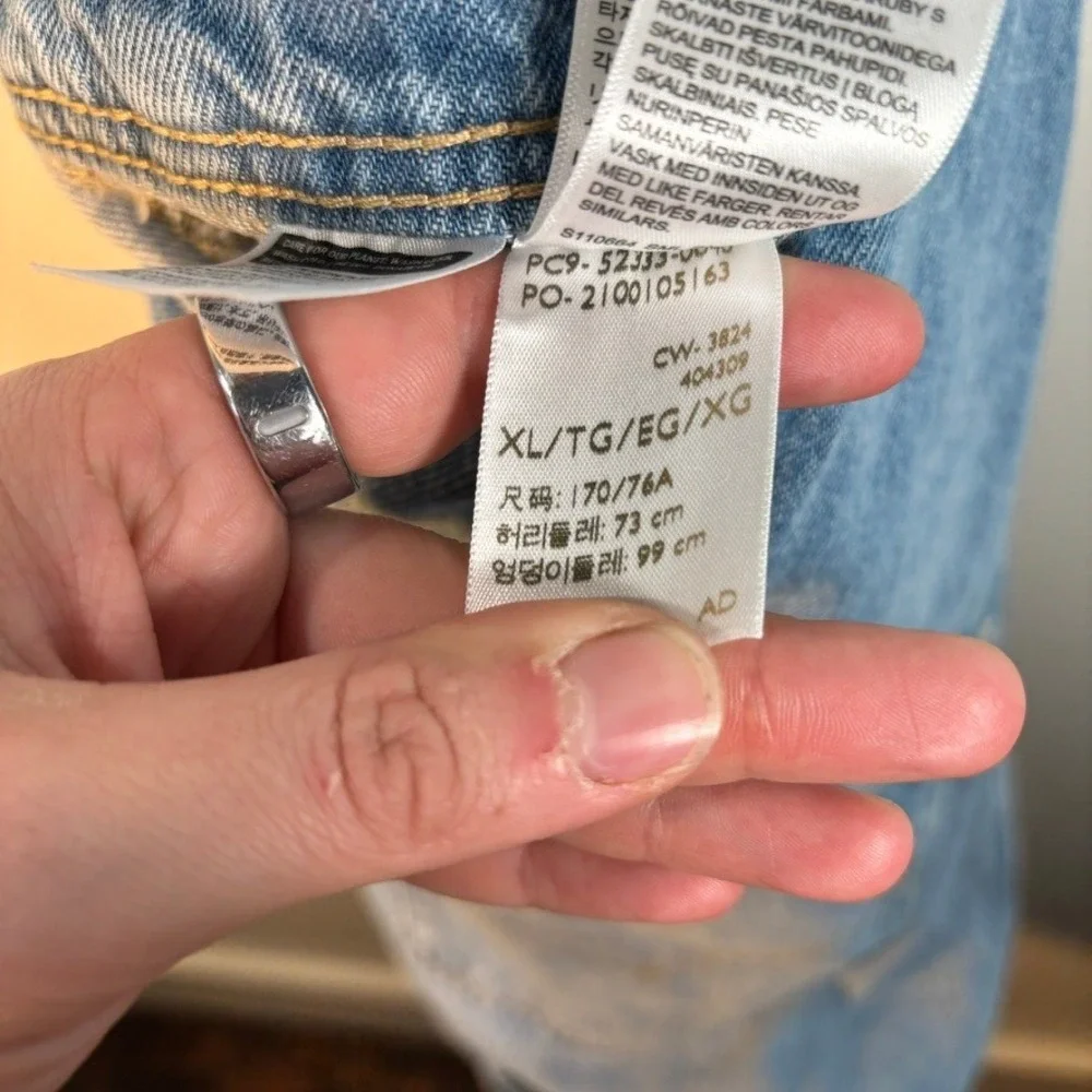 Levi's Denim Utility Shortalls Womens Sz XL Light Wash NEW Vintage Style Romper - Picture 7 of 8